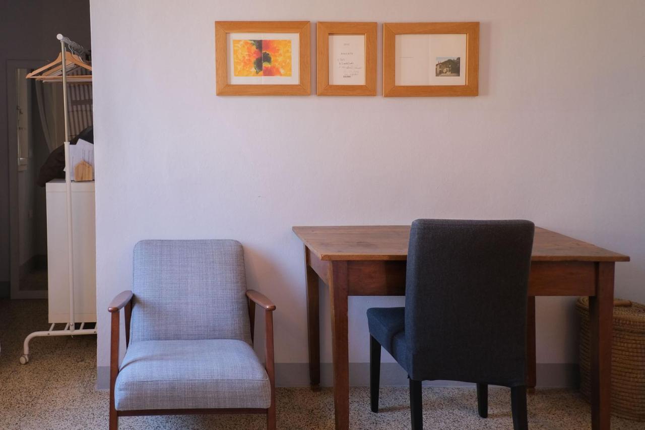 Vicolo Folletto Home เรจโจเอมิเลีย ภายนอก รูปภาพ