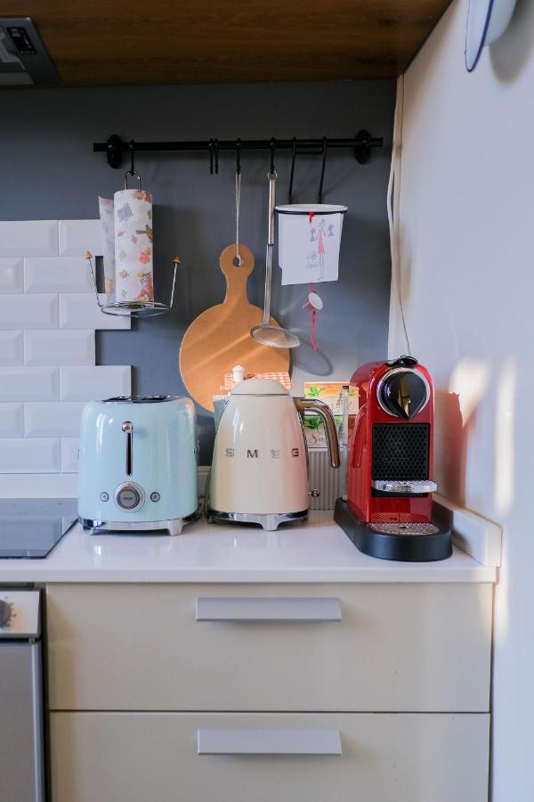 Vicolo Folletto Home เรจโจเอมิเลีย ภายนอก รูปภาพ