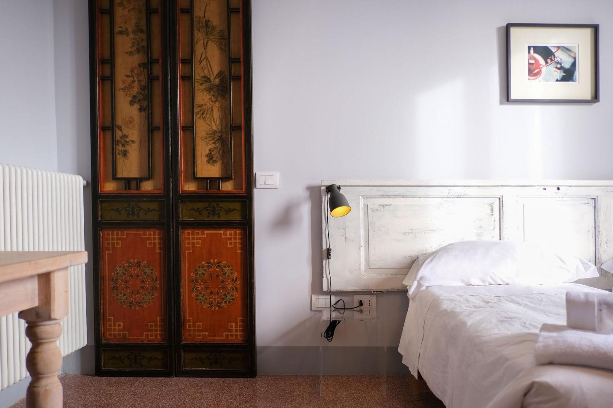Vicolo Folletto Home เรจโจเอมิเลีย ห้อง รูปภาพ
